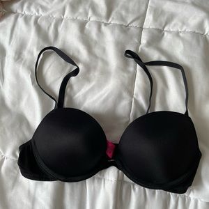 La Senza black push-up plunge bra